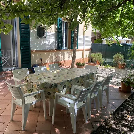 Con Giardino Con Aria Condizionata Senigallia